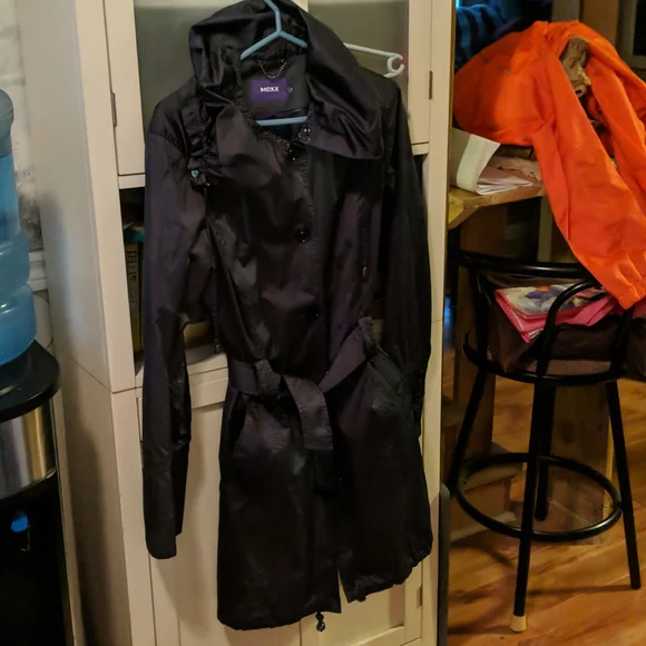 Jacket - Picture 1 of 6